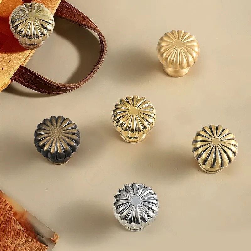 French Simple Brass Ball Knob  - đánh giá và giá Furniture Hardware Knobs