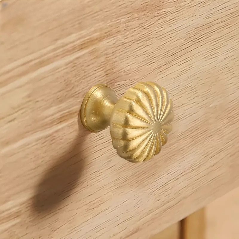French Simple Brass Ball Knob  - đánh giá và giá Furniture Hardware Knobs